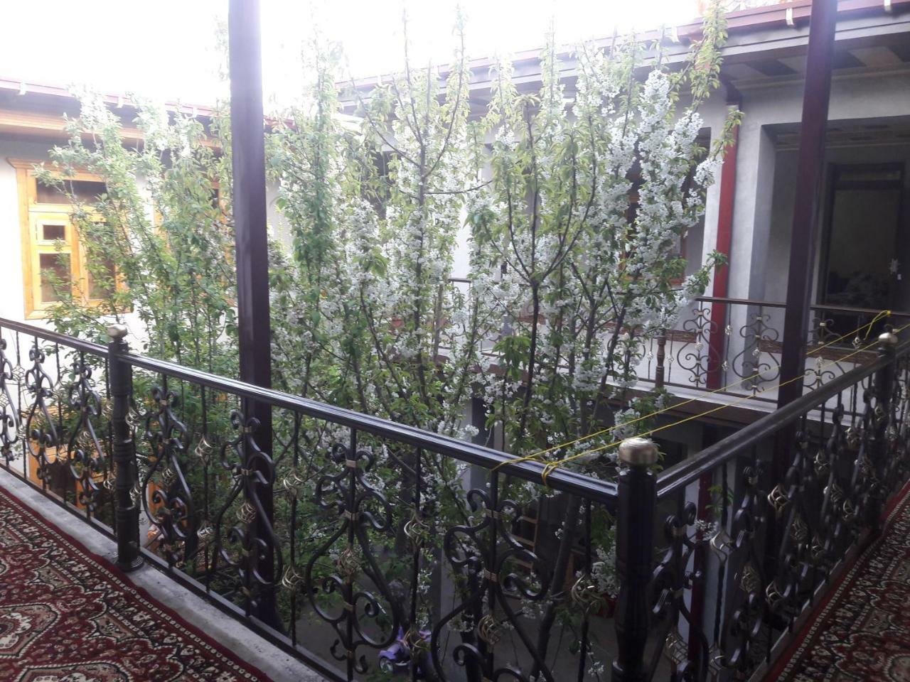 Hotel-129 Samarkand Bagian luar foto
